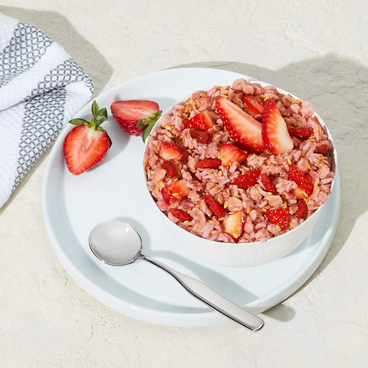Strawberry + Goji Berry